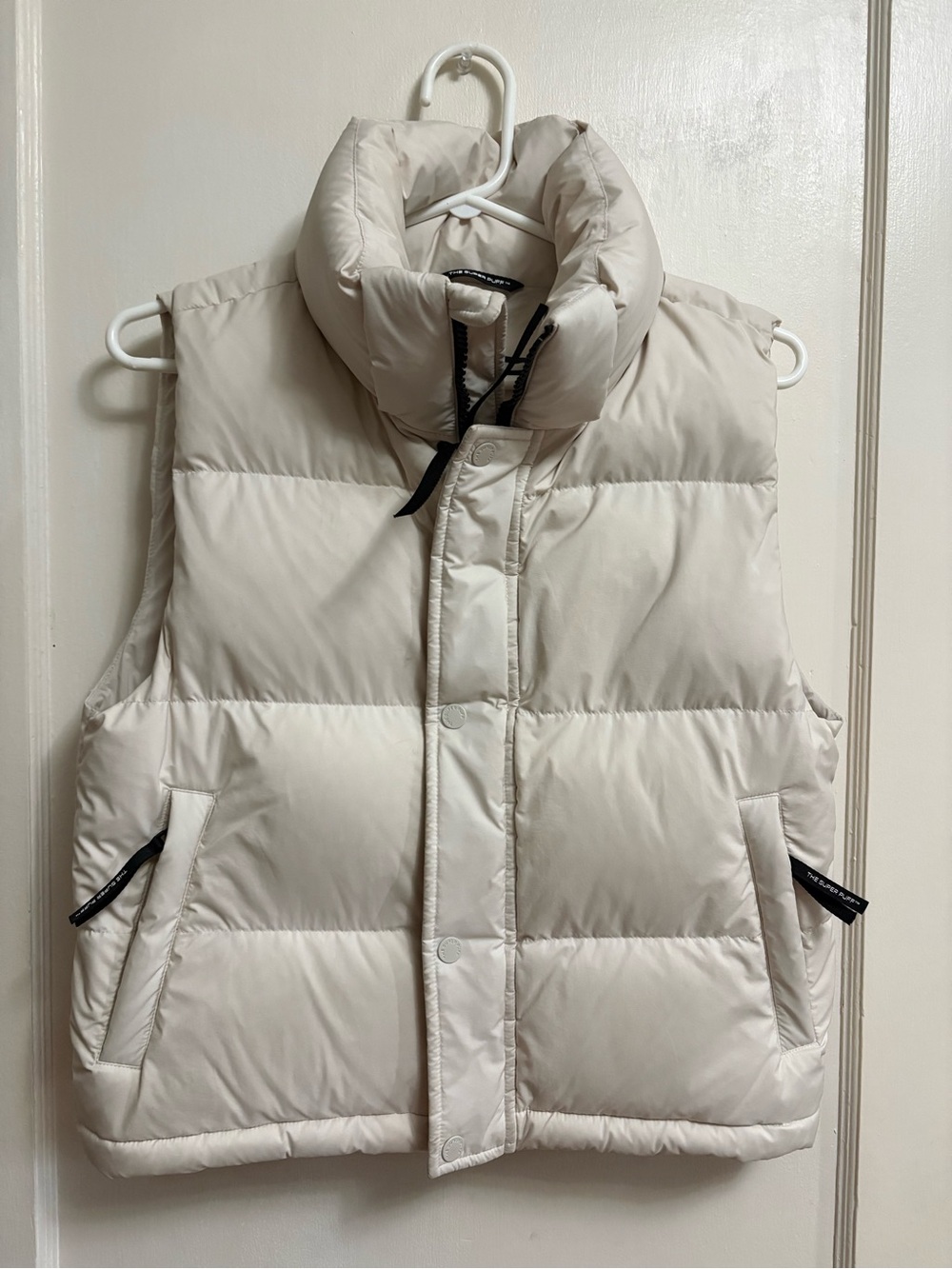 The Superpuff Climatte Cropped Vest - no hood